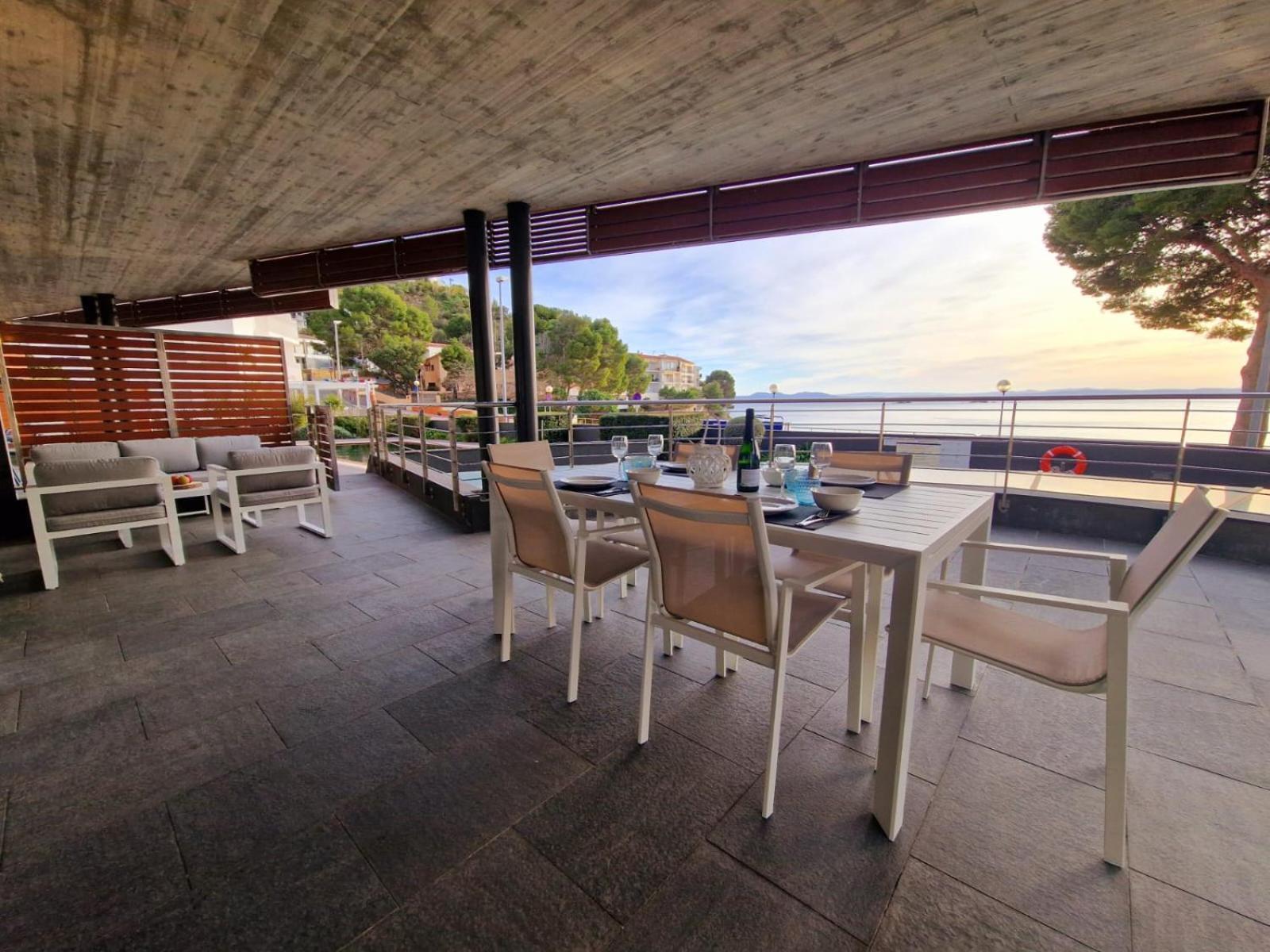 Apartamento Con Gran Terraza Delante Del Mar Росас Экстерьер фото